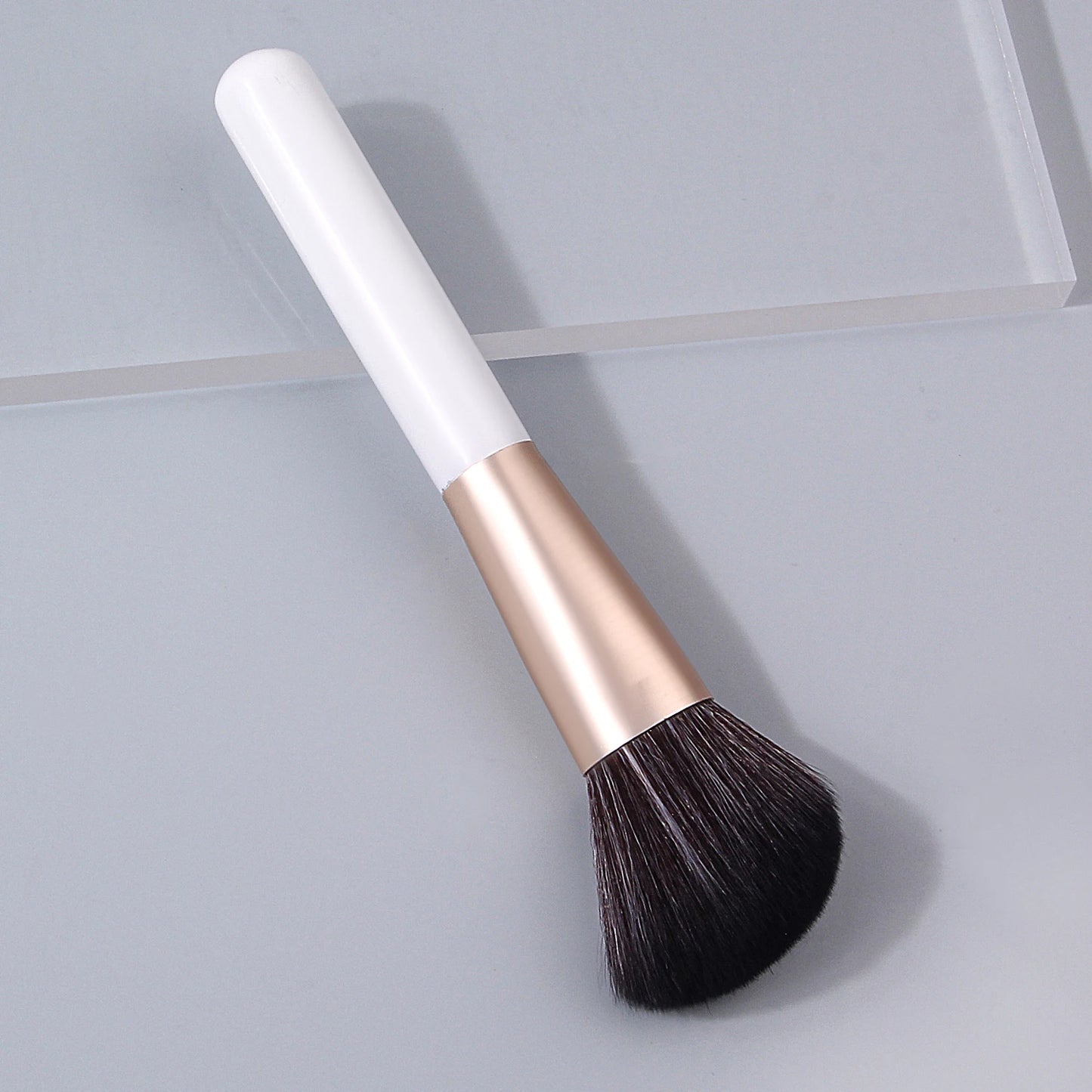 Angled Makeup Brush for Blush, Powder & Contour | Soft Face Brush