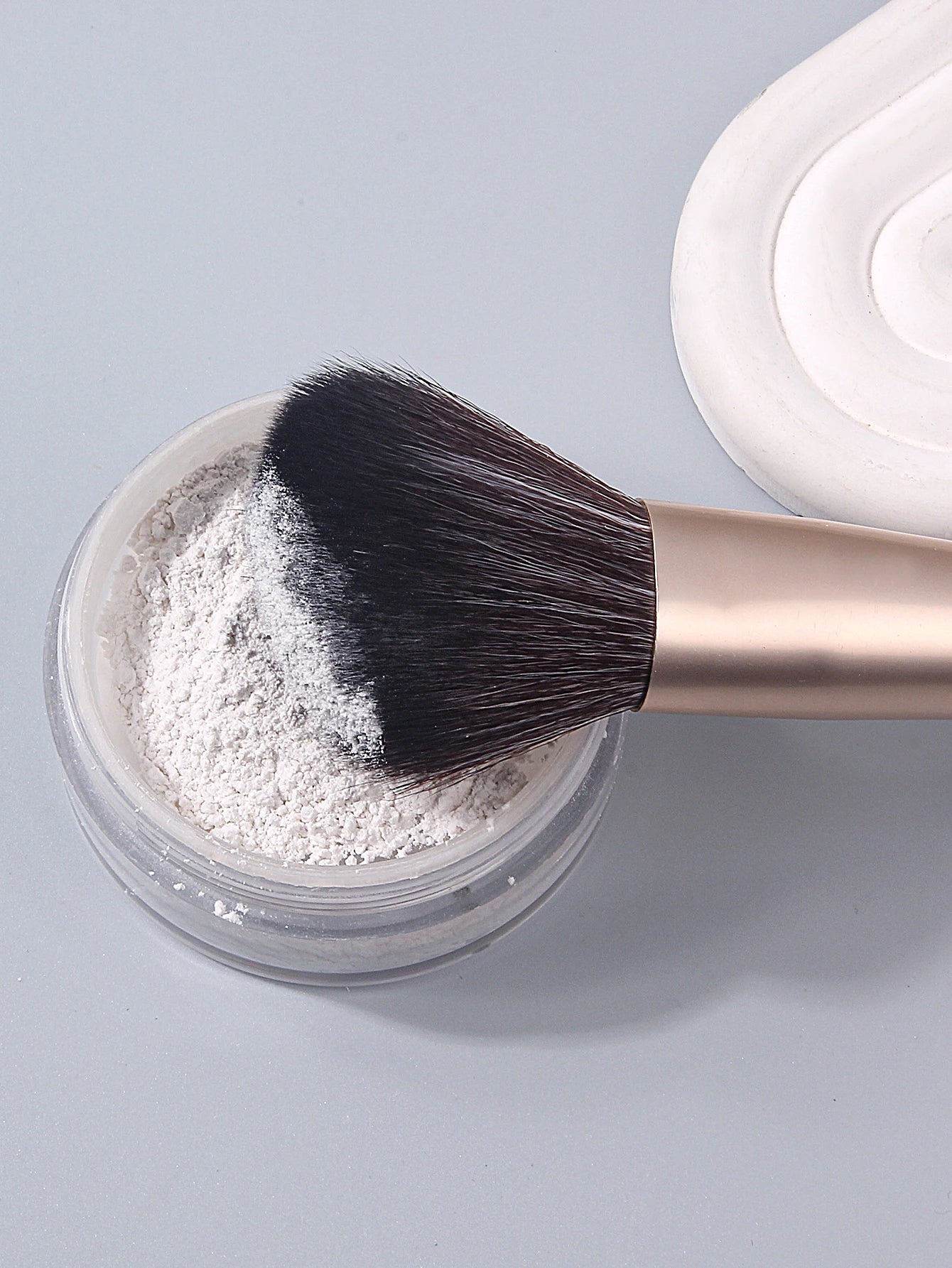 Angled Makeup Brush for Blush, Powder & Contour | Soft Face Brush